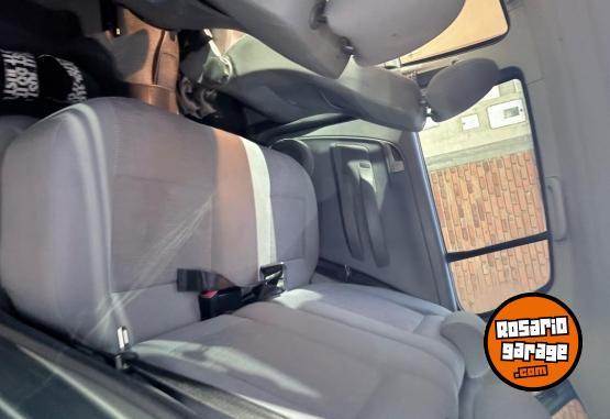Autos - Volkswagen Fox 2010 Nafta 153000Km - En Venta