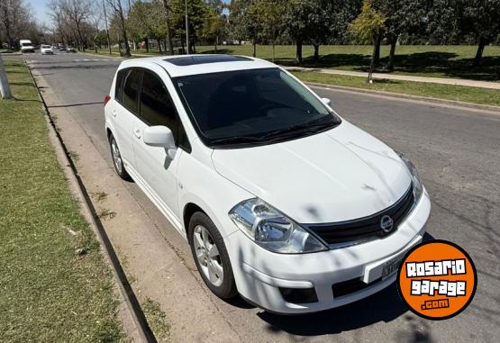 Autos - Nissan Tiida tekna 2014 2014 Nafta 150000Km - En Venta