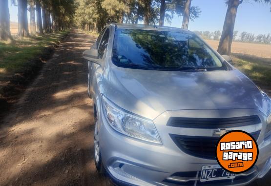 Autos - Chevrolet Prisma LT 2014 Nafta 118000Km - En Venta