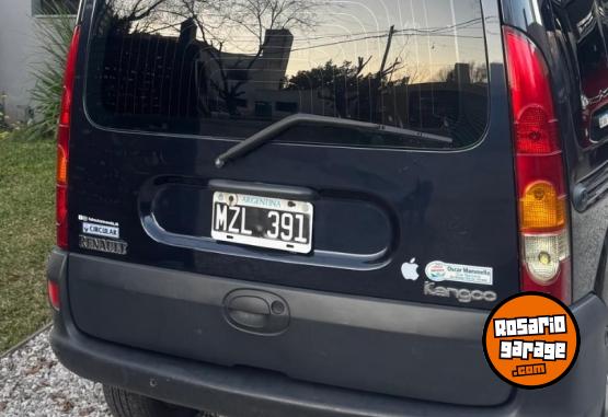 Utilitarios - Renault Kangoo 2013 Diesel 342000Km - En Venta