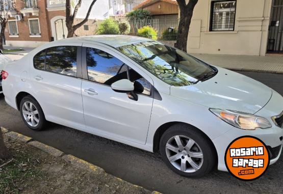 Autos - Peugeot 408 allure 2021 Diesel 106000Km - En Venta