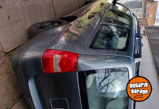 Autos - Volkswagen Gol country 2009 GNC 198000Km - En Venta
