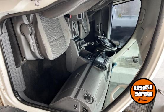 Camionetas - Volkswagen Amarok 2012 Diesel 259000Km - En Venta