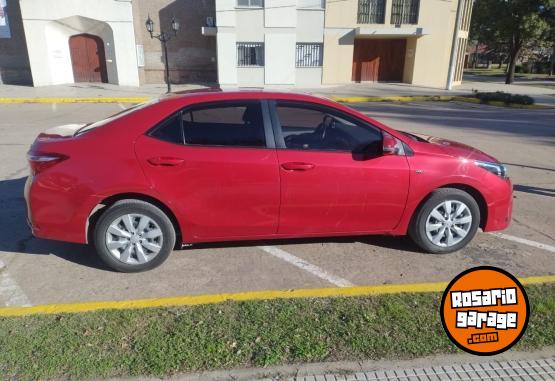 Autos - Toyota Corolla XLI 1.8 Pack 2014 Nafta 106000Km - En Venta