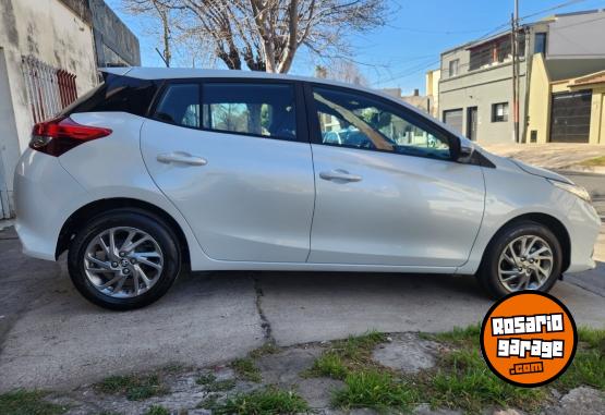 Autos - Toyota Yaris XLS 2024 Nafta 38700Km - En Venta