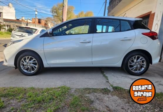 Autos - Toyota Yaris XLS 2024 Nafta 38700Km - En Venta