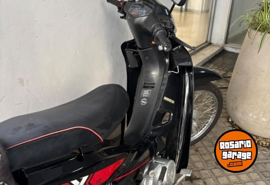 Motos - Motomel Dlx 2024 Nafta 15000Km - En Venta