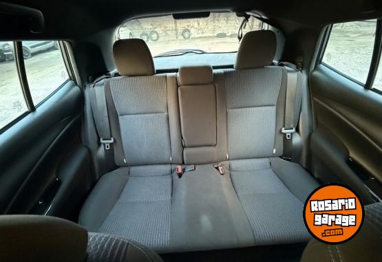Autos - Toyota Yaris 1.5 XLS 2021 Nafta 73500Km - En Venta