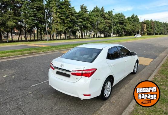 Autos - Toyota Corolla 2015 Nafta 81000Km - En Venta