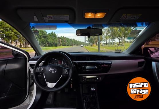 Autos - Toyota Corolla 2015 Nafta 81000Km - En Venta