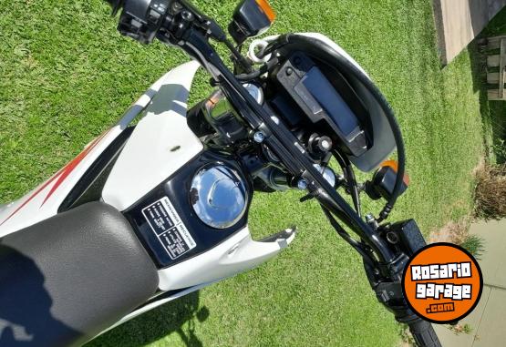 Motos - Honda Xr 250 tornado 2022 Nafta 11500Km - En Venta