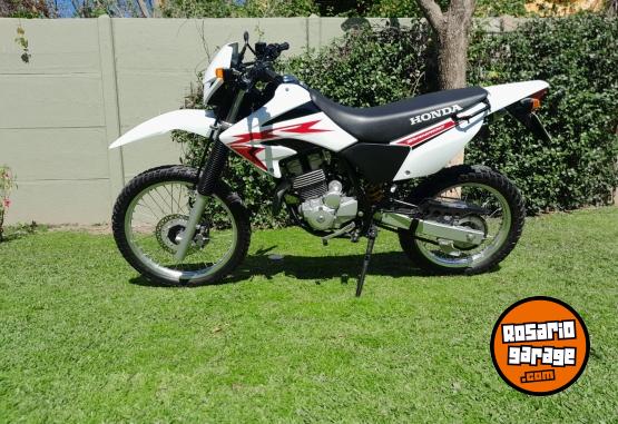 Motos - Honda Xr 250 tornado 2022 Nafta 11500Km - En Venta