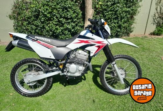 Motos - Honda Xr 250 tornado 2022 Nafta 11500Km - En Venta