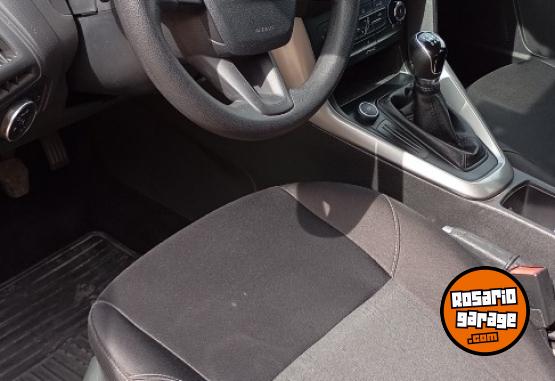 Autos - Ford Focus 2018 Nafta 86000Km - En Venta