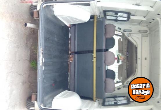 Utilitarios - Fiat Fiorino 2011 Nafta 220000Km - En Venta