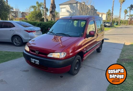 Utilitarios - Peugeot Partner 2007 Diesel 198000Km - En Venta