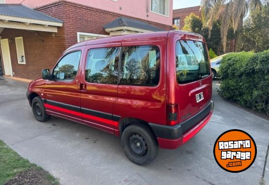 Utilitarios - Peugeot Partner 2007 Diesel 198000Km - En Venta