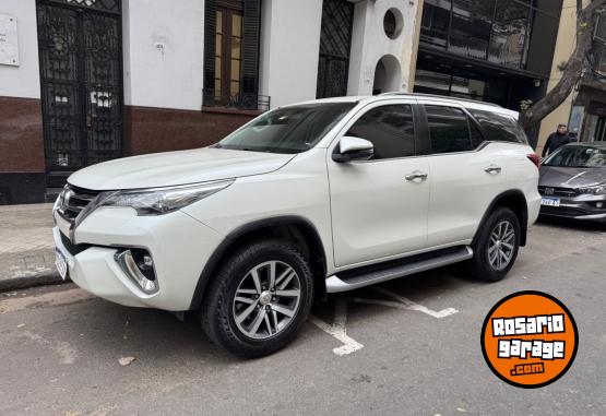 Camionetas - Toyota SW4 2018 Diesel 150000Km - En Venta
