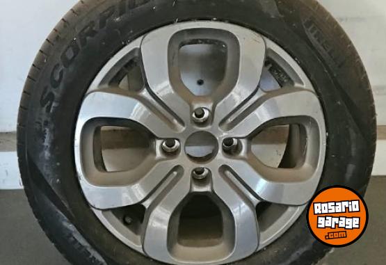 Accesorios para Autos - Llanta original de aleación con neumático - En Venta