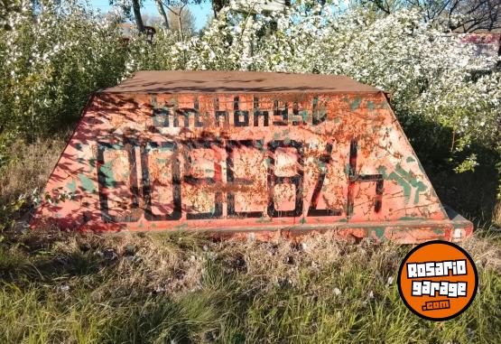 Camiones y Grúas - Vendo volquetes - En Venta