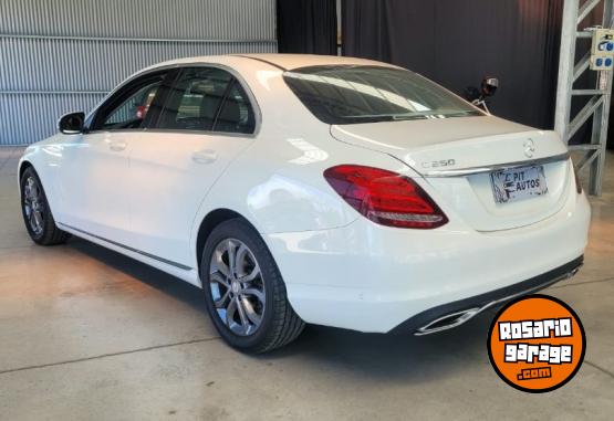 Autos - Mercedes Benz C 250 2016 Nafta 124680Km - En Venta