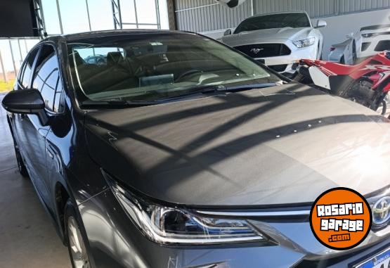 Autos - Toyota Xei hybrid 2022 Electrico / Hibrido 90000Km - En Venta