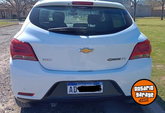 Autos - Chevrolet Onix 2019 Nafta 97000Km - En Venta
