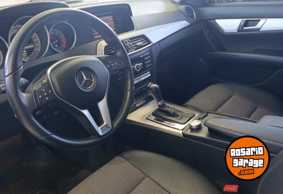 Autos - Mercedes Benz C250 blue efficiency 2013 Nafta 102000Km - En Venta