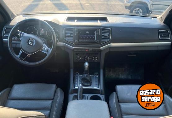 Camionetas - Volkswagen Amarok V6 Highline 2023 Diesel 38000Km - En Venta