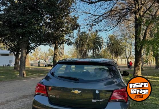 Autos - Chevrolet ONIX LT 2018 Nafta 120000Km - En Venta