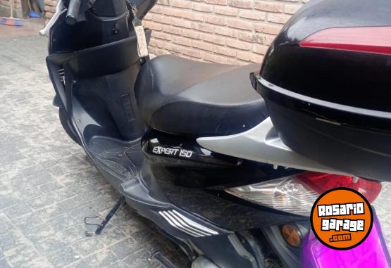 Motos - Corven Expert 2018 Nafta 10500Km - En Venta