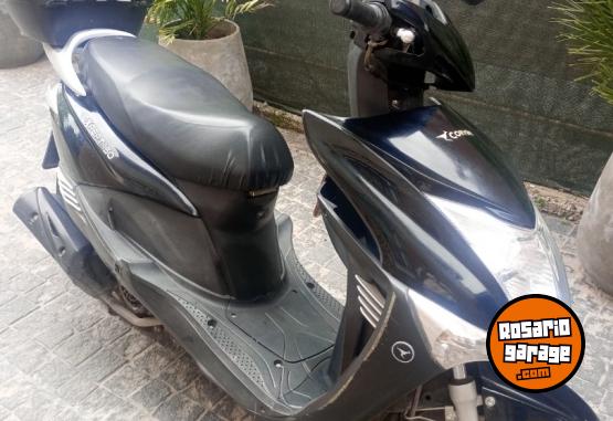 Motos - Corven Expert 2018 Nafta 10500Km - En Venta