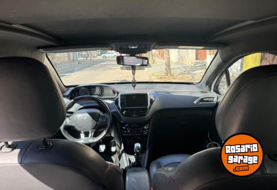 Autos - Peugeot 208 GT 2017 Nafta 66000Km - En Venta