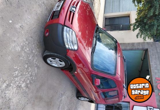 Utilitarios - Peugeot Partner Patagonica 2012 Nafta 197000Km - En Venta