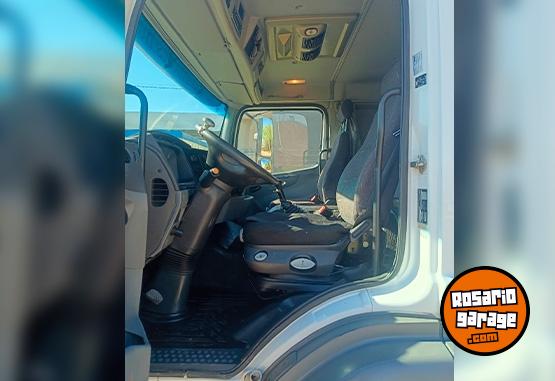 Camiones y Gr�as - Mercedes Benz Axor 1933 6x2 - A�o 2008 - En Venta