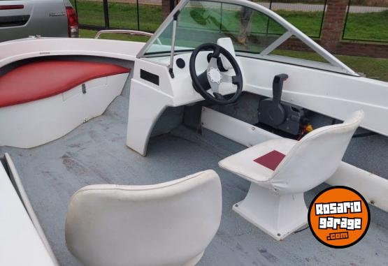 Embarcaciones - CAMPANILLI 450 c/  YAMAHA 40HP 2T - En Venta