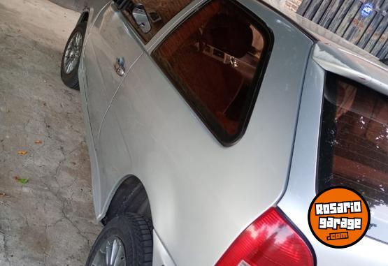 Autos - Volkswagen Gol 2002 Nafta 130000Km - En Venta