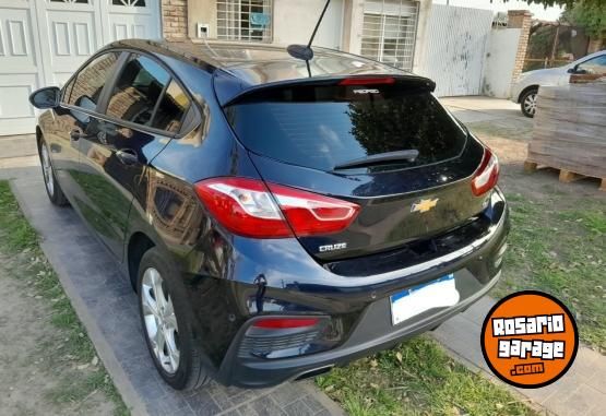 Autos - Chevrolet Cruz 2022 Nafta 30000Km - En Venta