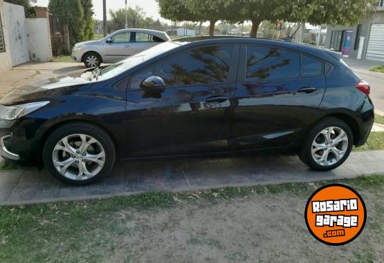 Autos - Chevrolet Cruz 2022 Nafta 30000Km - En Venta