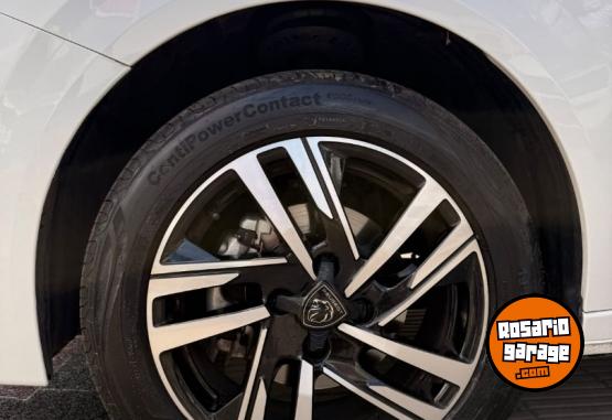 Autos - Peugeot 208 ALLURE PK AM25 2024 Nafta 13000Km - En Venta