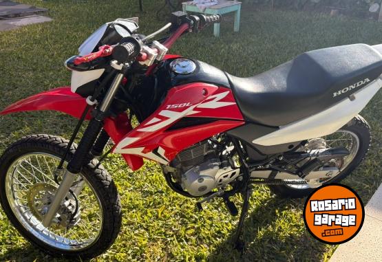 Motos - Honda Xr 2021 Nafta 9000Km - En Venta