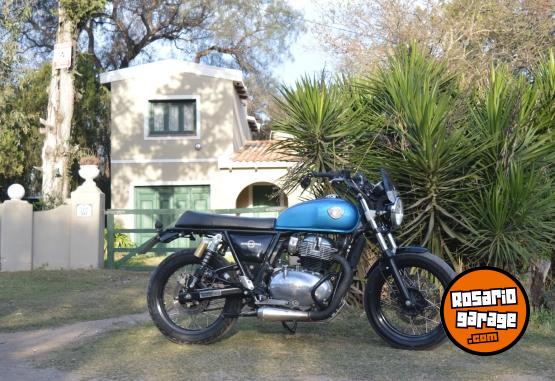 Motos - Royal Enfield INTERCEPTOR 2022 Nafta 11000Km - En Venta