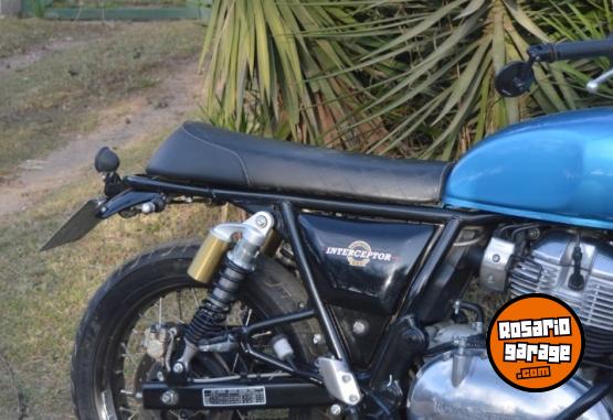 Motos - Royal Enfield INTERCEPTOR 2022 Nafta 11000Km - En Venta