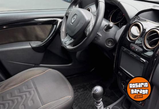 Autos - Renault Duster 2.0 Privilege 2018 GNC 117000Km - En Venta