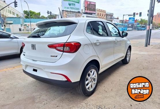 Autos - Fiat Argo Drive 2026 Nafta 0Km - En Venta