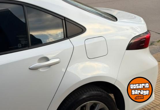 Autos - Toyota COROLLA HYBRDO XEI CVT 2022 Electrico / Hibrido 150000Km - En Venta