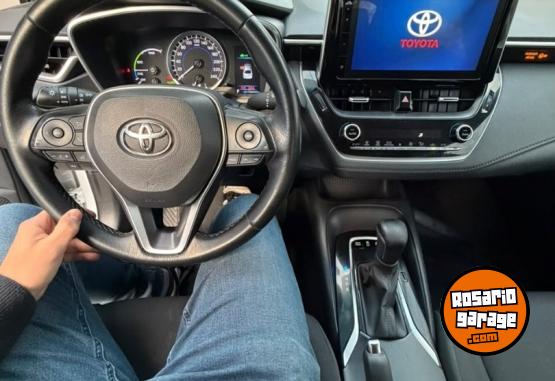 Autos - Toyota COROLLA HYBRDO XEI CVT 2022 Electrico / Hibrido 150000Km - En Venta