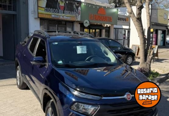 Autos - Fiat Toro Freedom 1.8 2021 GNC 70000Km - En Venta