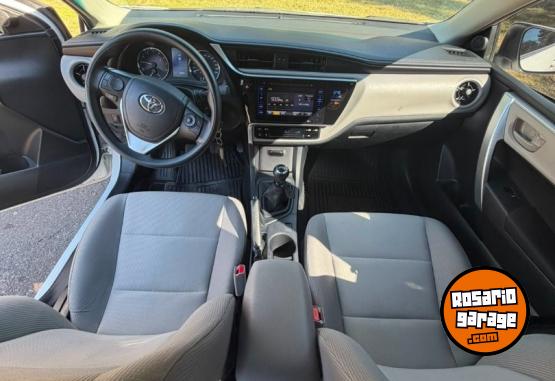 Autos - Toyota corolla xei 2017 Nafta 107000Km - En Venta