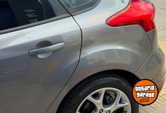Autos - Ford FOCUS SE PLUS 2.0 MT 2018 Nafta 88000Km - En Venta